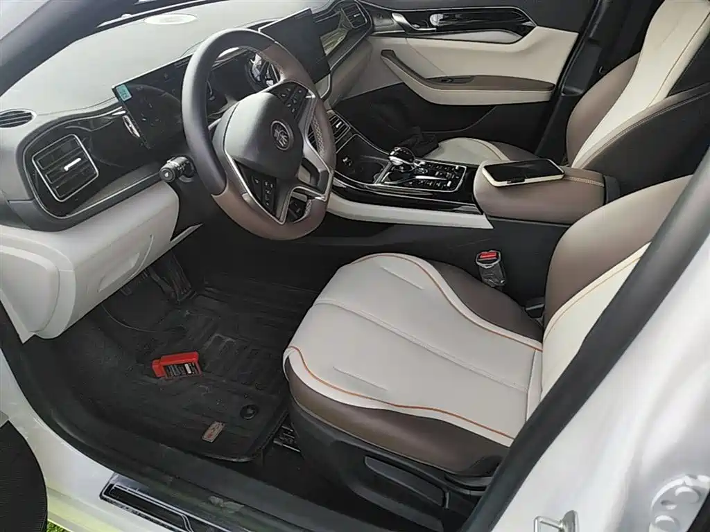 BYD Qin PLUS 2025 — фото 15