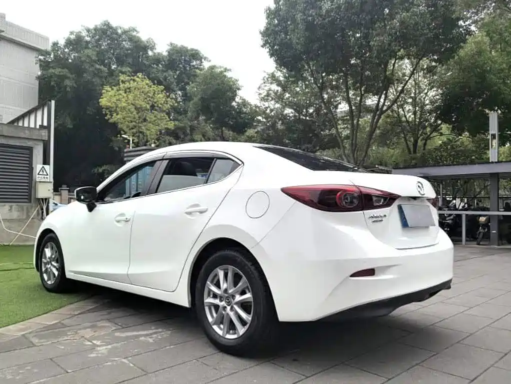 Mazda 3 Angkesela 2019