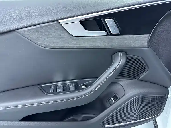 Audi A4L 2024