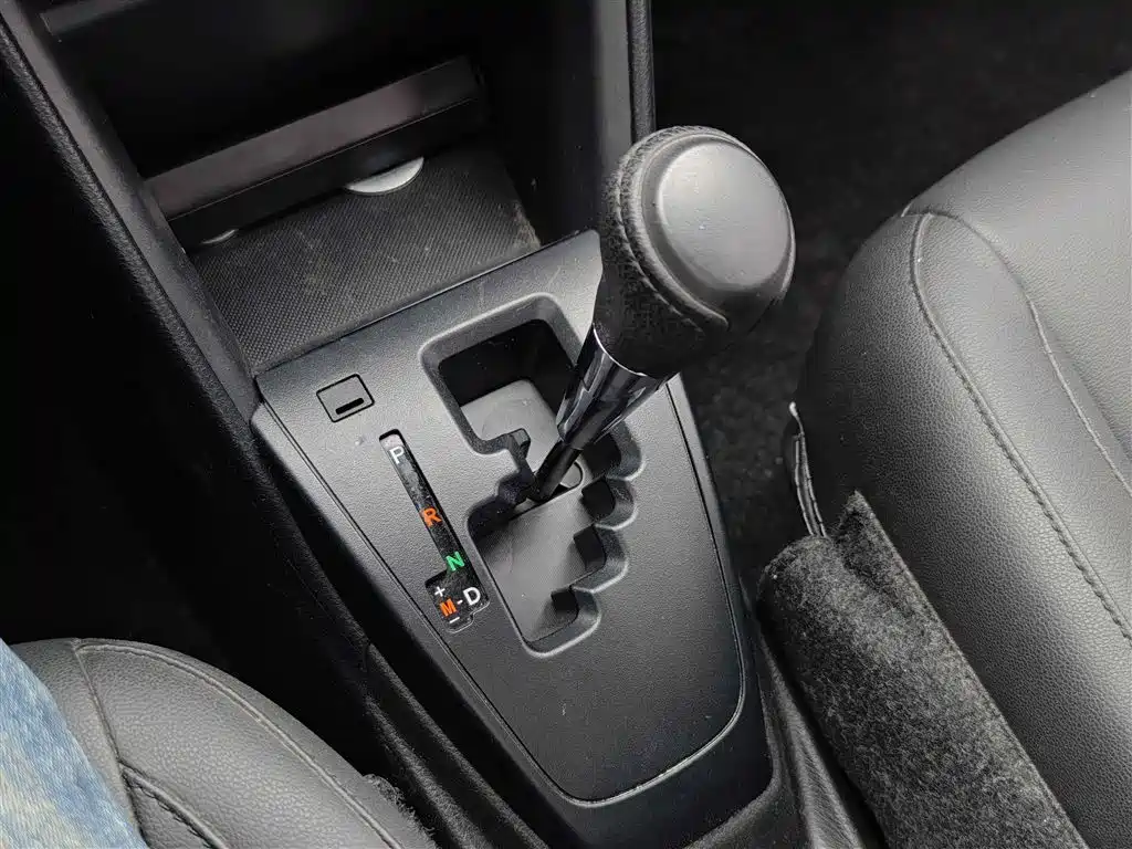Toyota Yaris L 2019 — фото 19