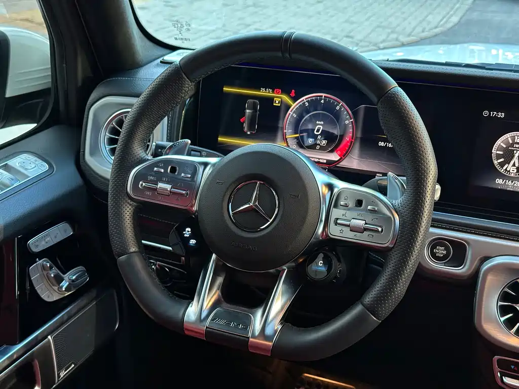 Mercedes-Benz G-Class AMG 2024 — фото 13