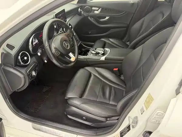 Mercedes-Benz C-Class 2018