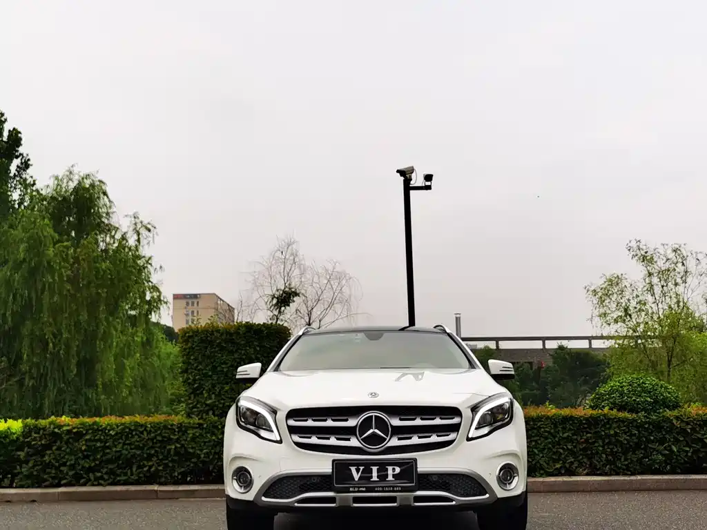 Mercedes-Benz GLA 2017 — фото 2