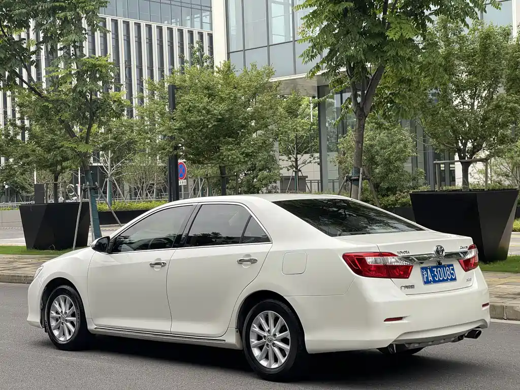 Toyota Camry 2012