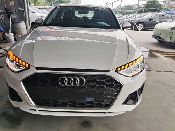 Audi A4L 2024