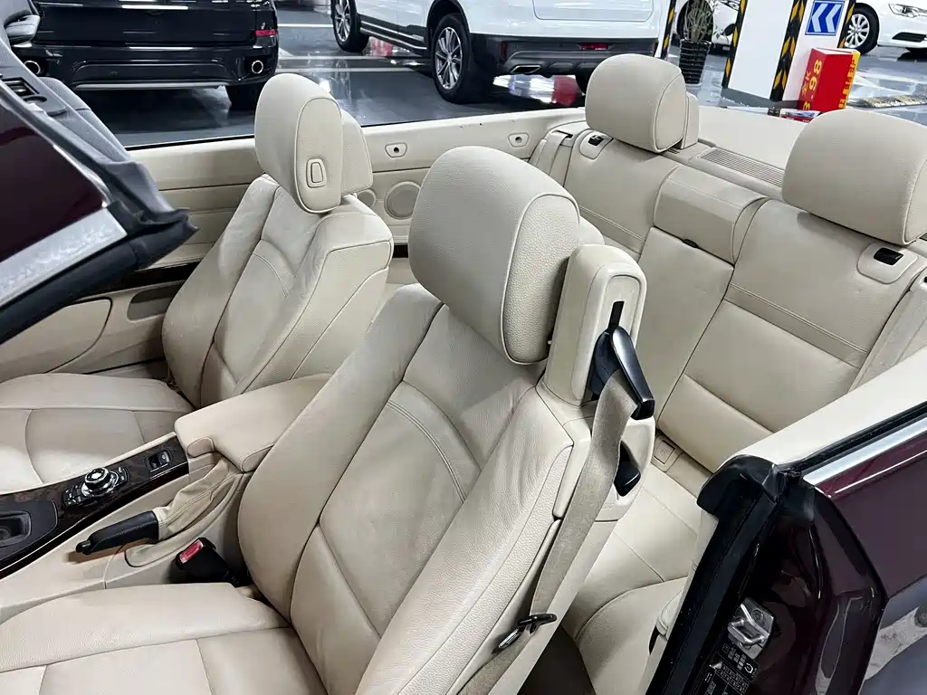 BMW 3 Series 2009