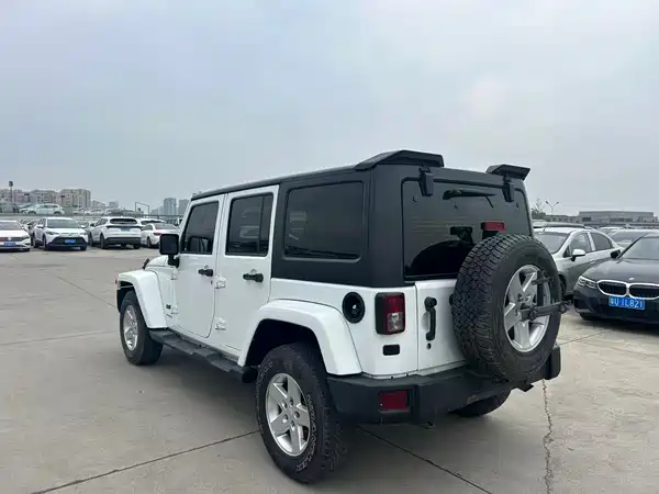 Jeep Wrangler 2014