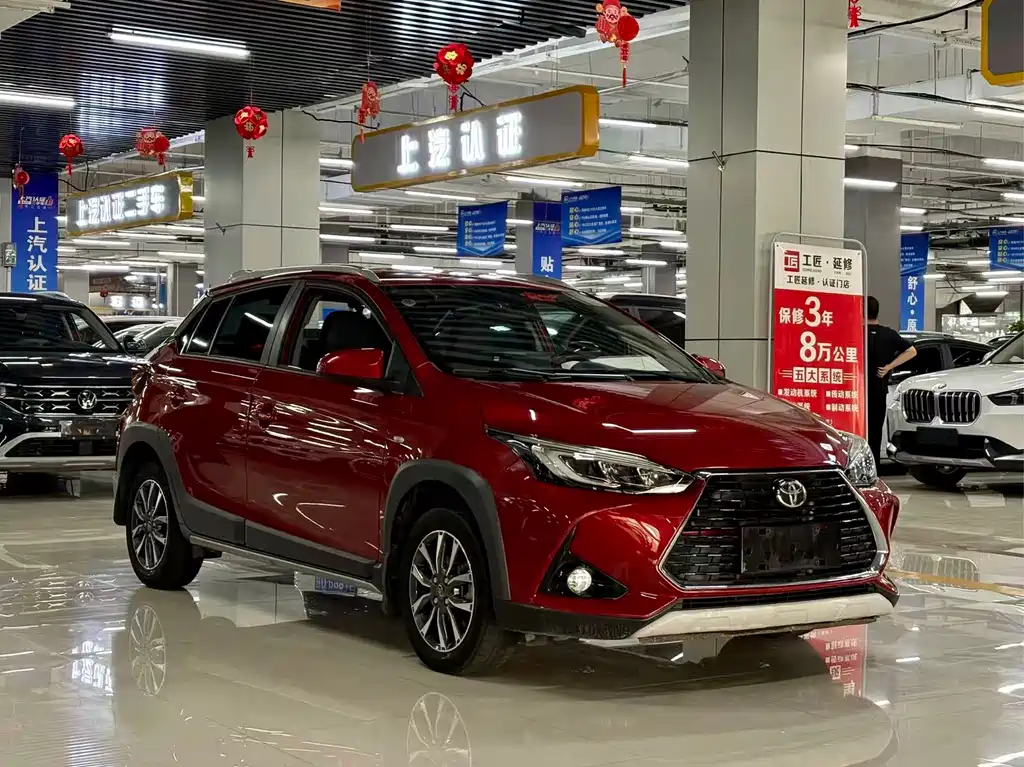 Toyota Yaris L 2023