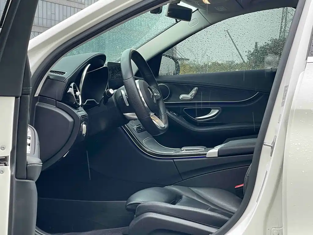 Mercedes-Benz C-Class 2020 — фото 7