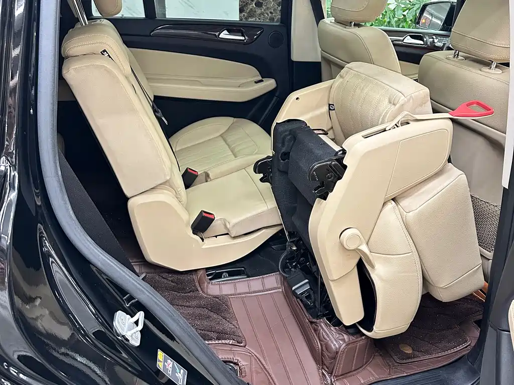 Mercedes-Benz GLS 2018 — фото 15