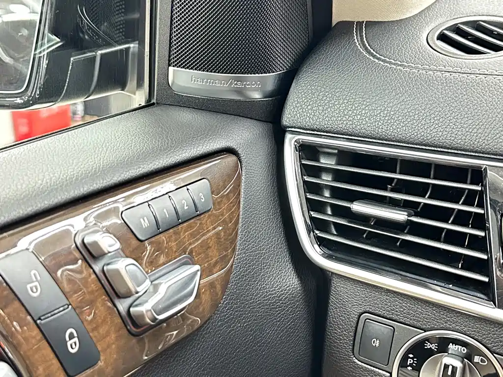 Mercedes-Benz GLS 2018 — фото 24