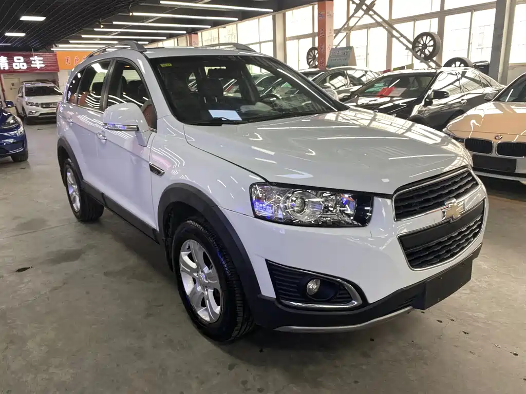 Chevrolet Captiva 2015 — фото 3
