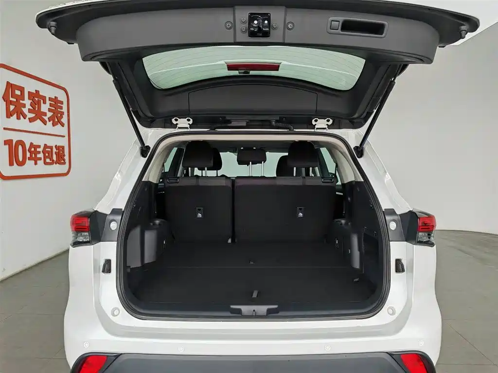 Toyota Highlander 2024 — фото 16