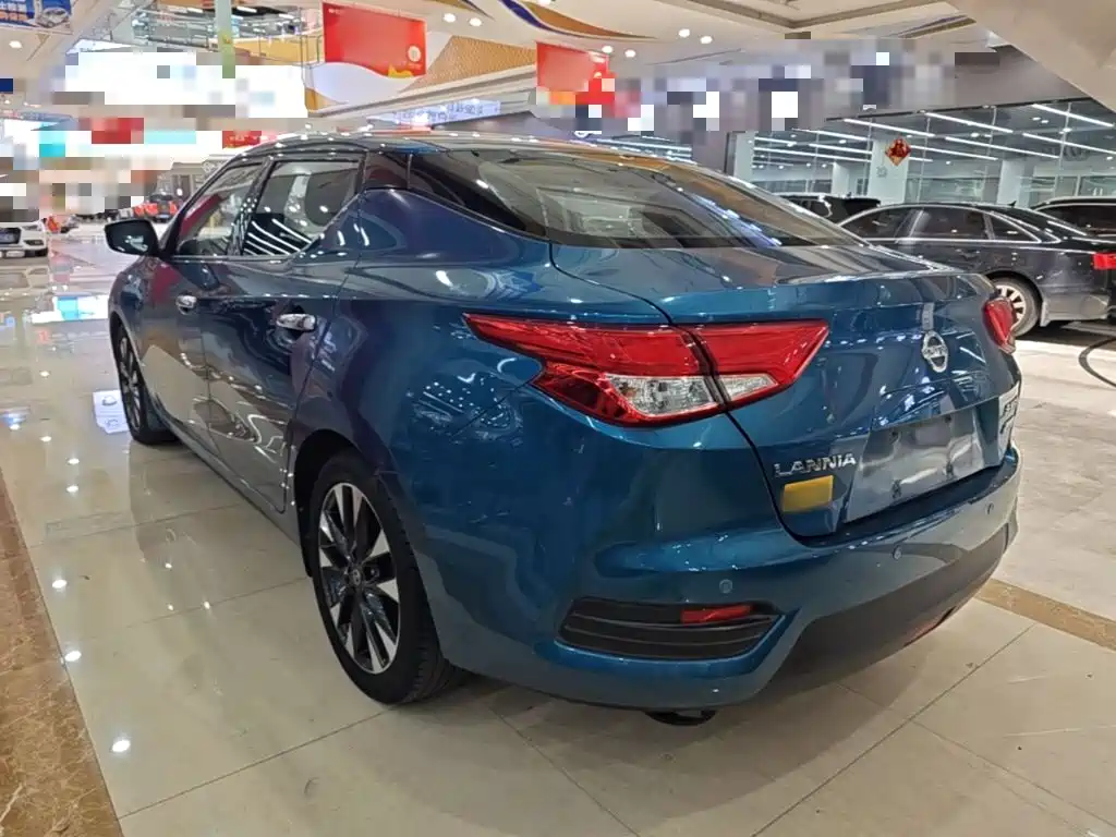 Nissan Bluebird 2017