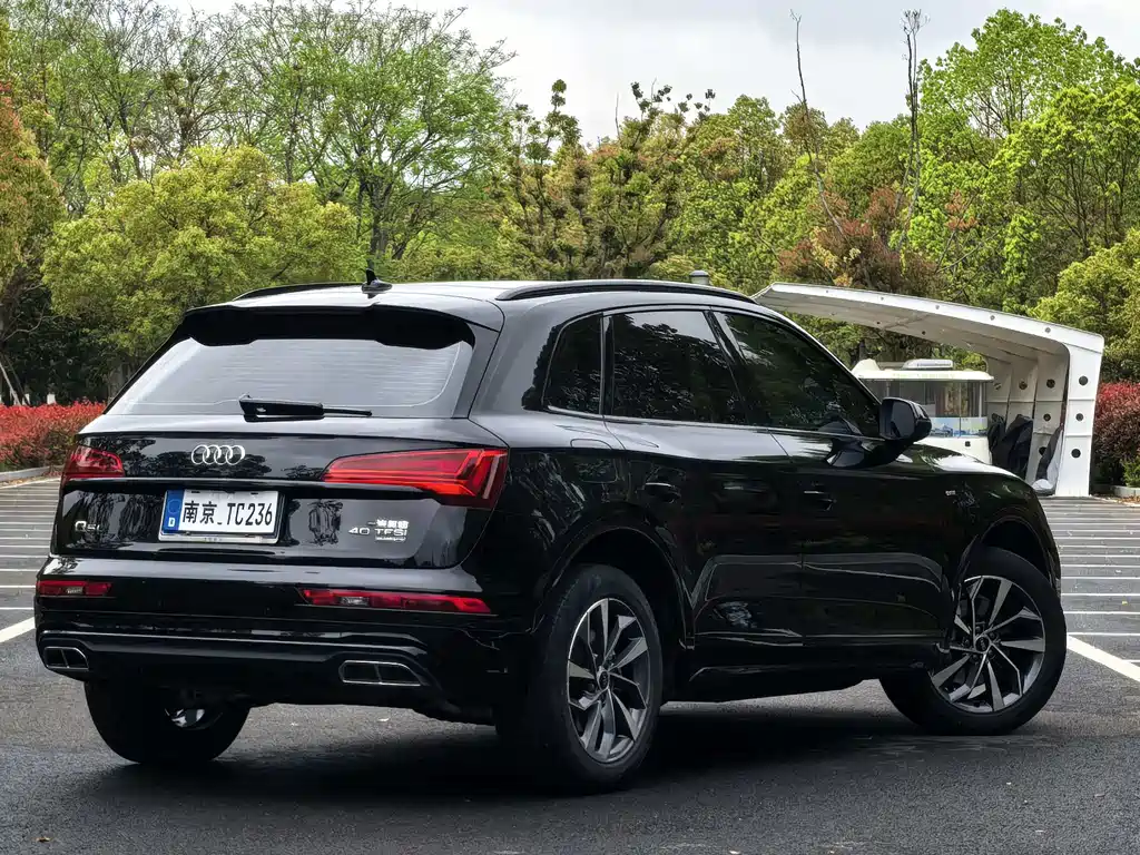 Audi Q5L 2023 — фото 2