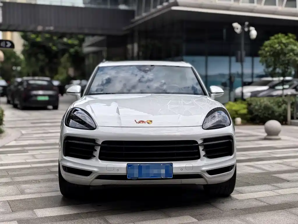 Porsche Cayenne 2018 — фото 2