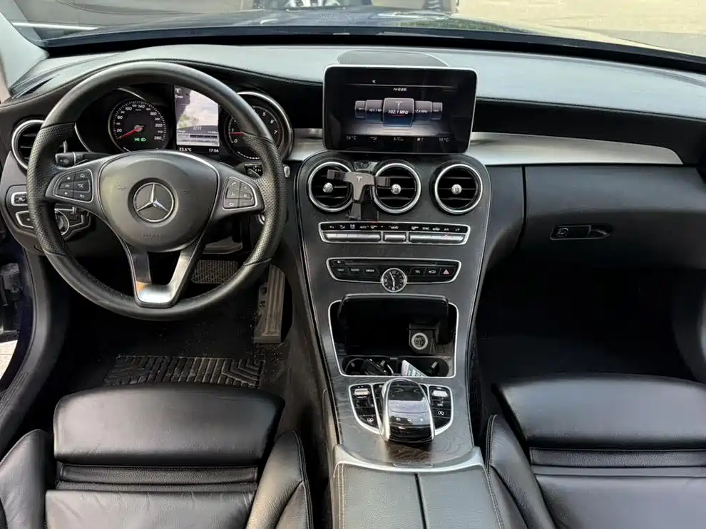 Mercedes-Benz C-Class 2015 — фото 6