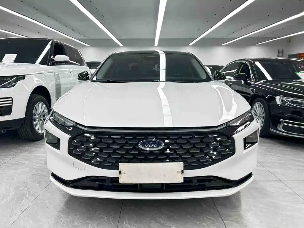 Ford Mondeo 2023 — фото 2