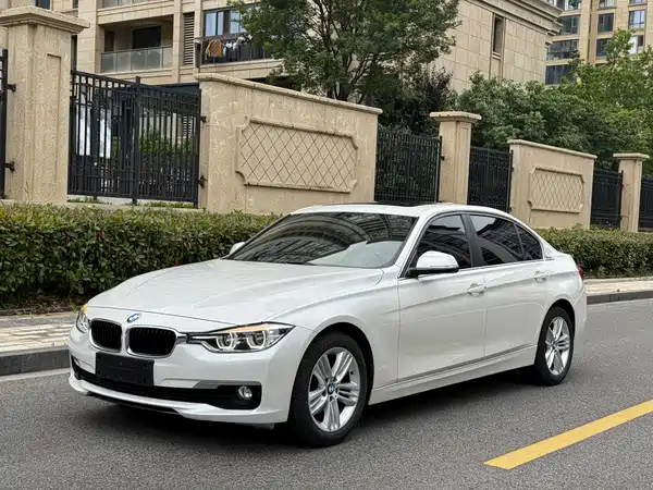 BMW 3 Series 2017