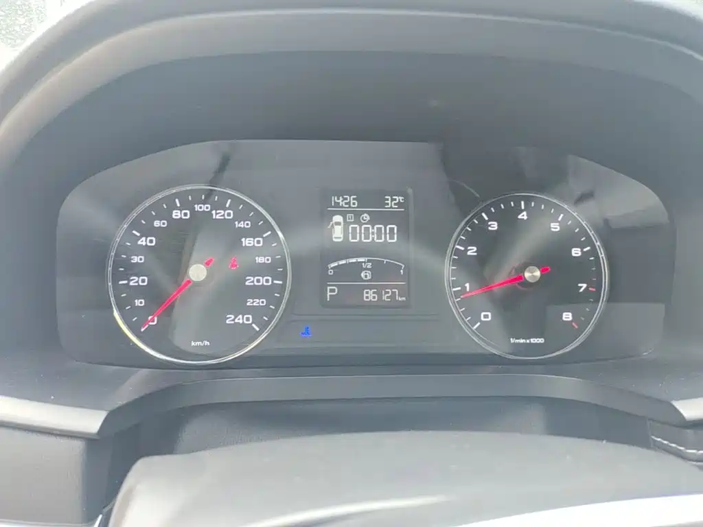 Roewe i6 Classic 2019 — фото 12