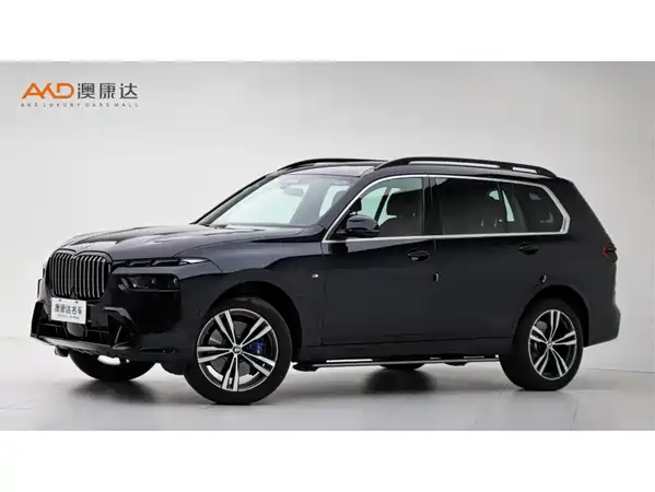BMW X7 2024