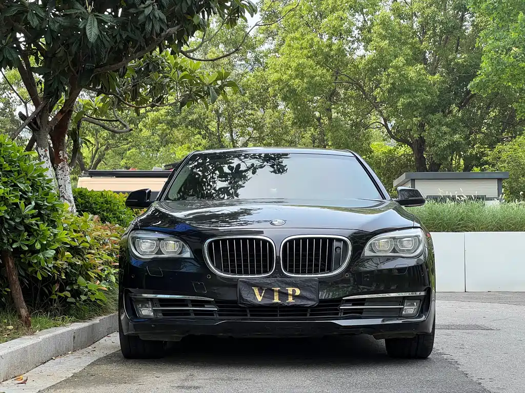 BMW 7 Series 2014 — фото 2