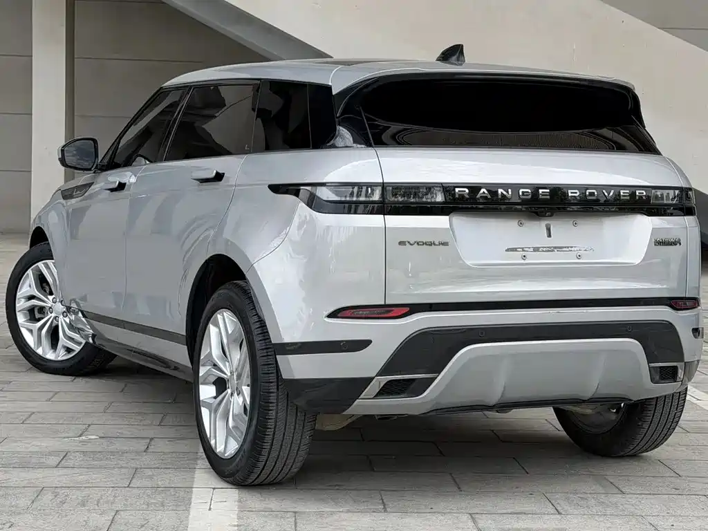 Land Rover Evoque 2022 — фото 4