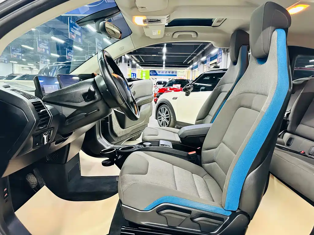 BMW i3 2019 — фото 27
