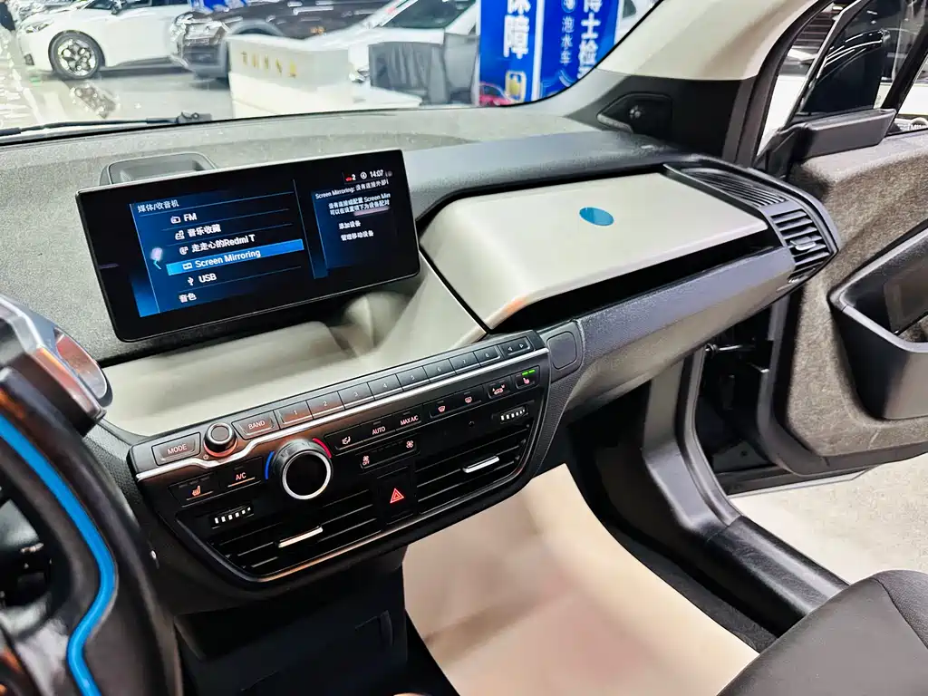 BMW i3 2019 — фото 51