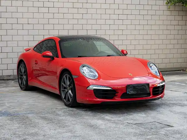 Porsche 911 2015