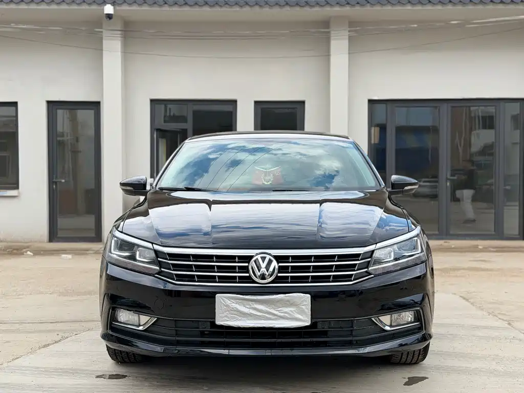 Volkswagen Passat 2017 — фото 2