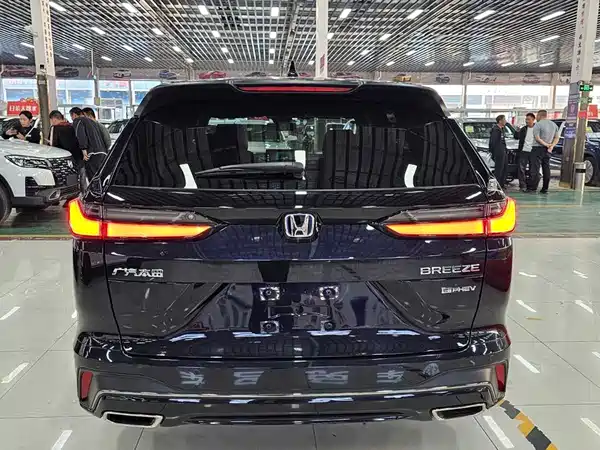 Honda Breeze 2025
