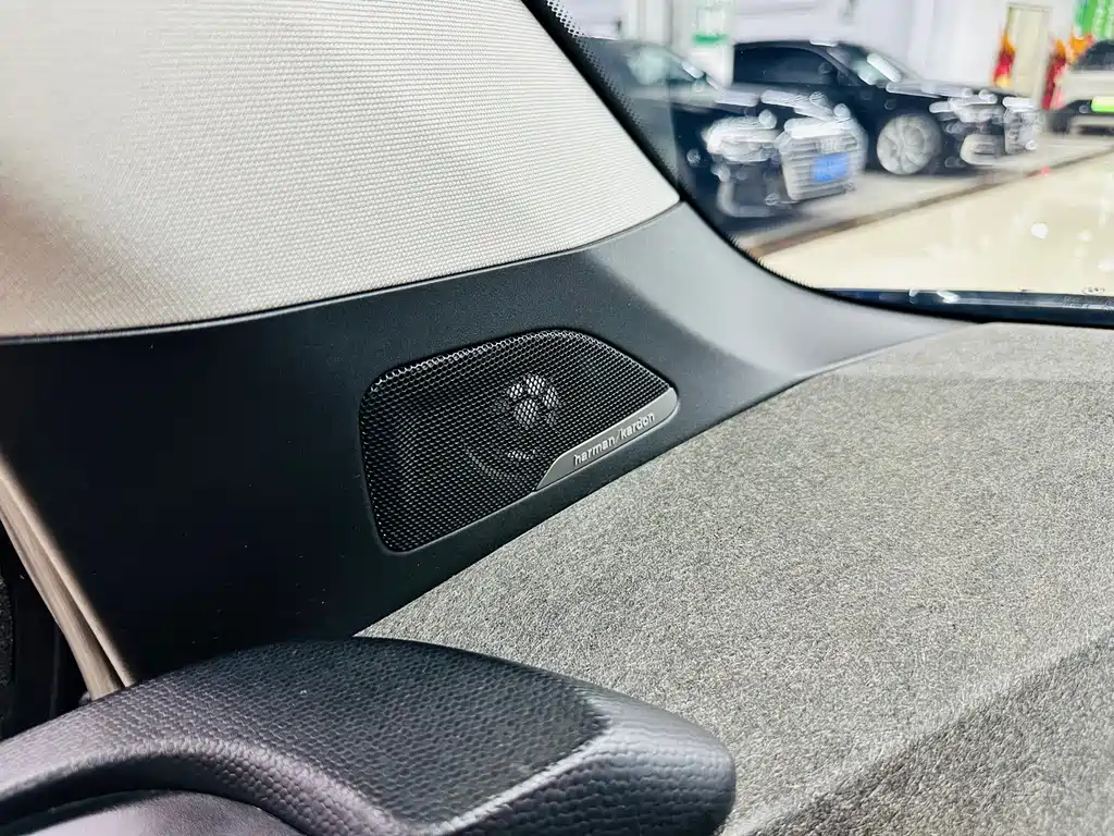 BMW i3 2019 — фото 43