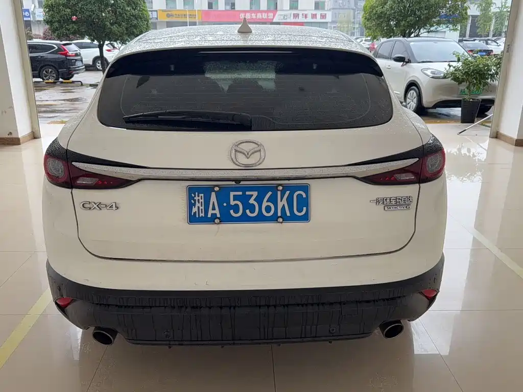 Mazda CX-4 2021