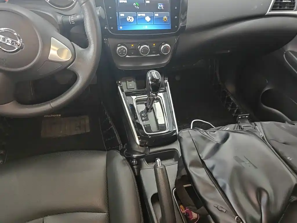 Nissan Sylphy 2019 — фото 14