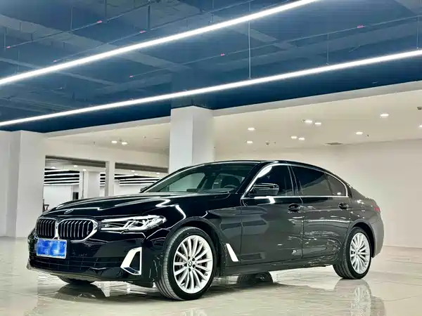 BMW 5 Series 2022