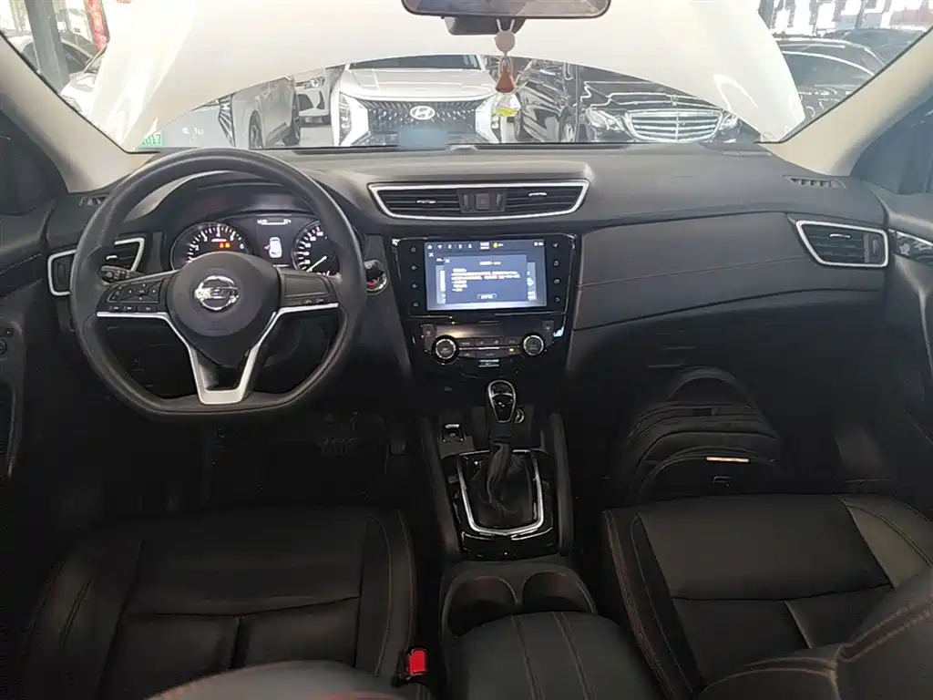 Nissan Qashqai 2022 — фото 10