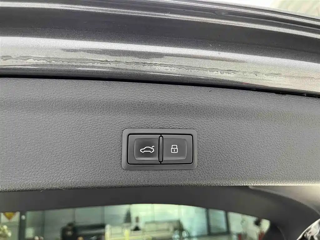 Audi Q3 2022 — фото 17