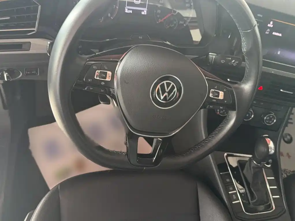 Volkswagen Bora 2022