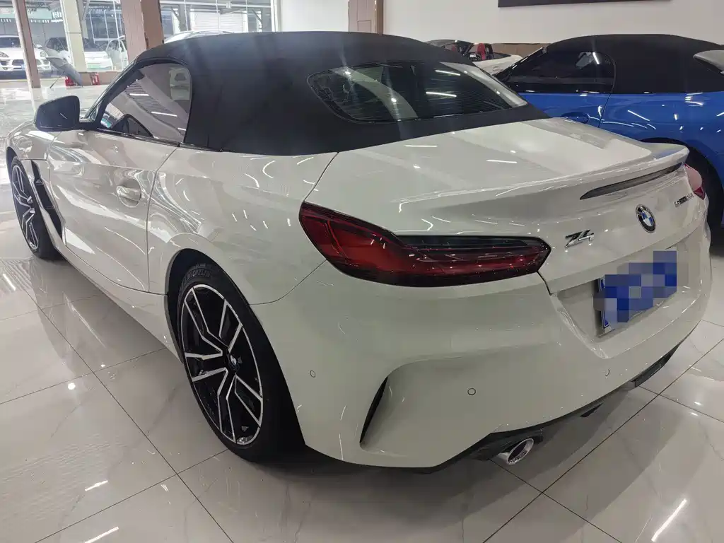 BMW Z4 2021 — фото 12