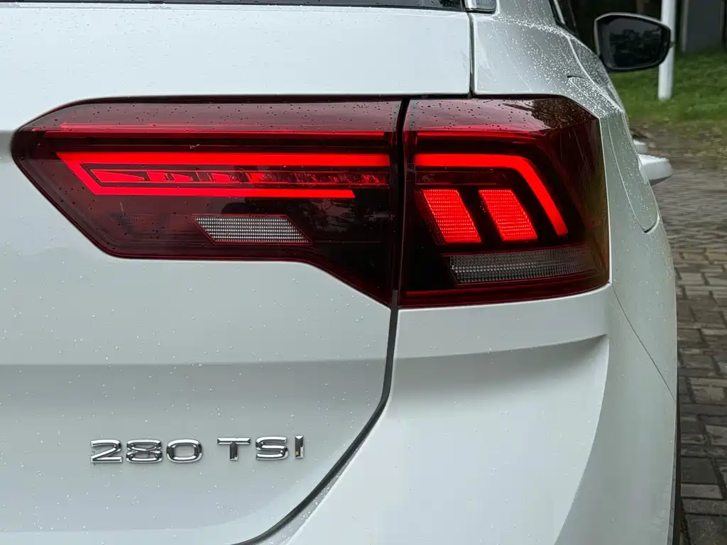 Volkswagen T-Roc 2020 — фото 15