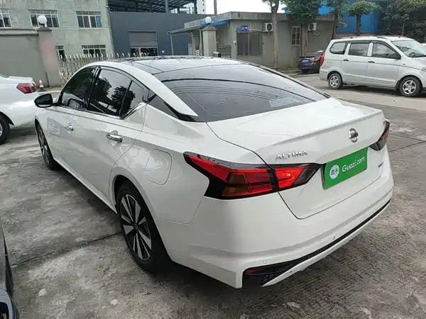 Nissan Teana 2021
