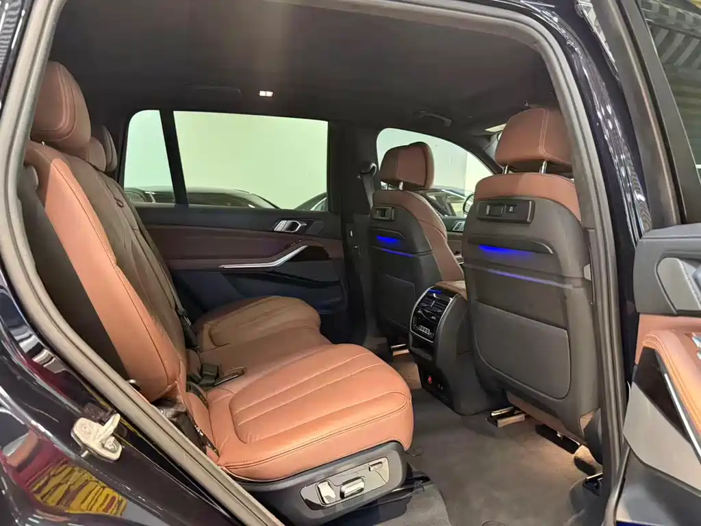 BMW X7 2019 — фото 12