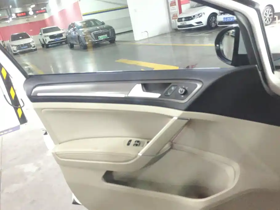 Volkswagen Golf 2015