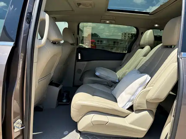Buick GL8 2016