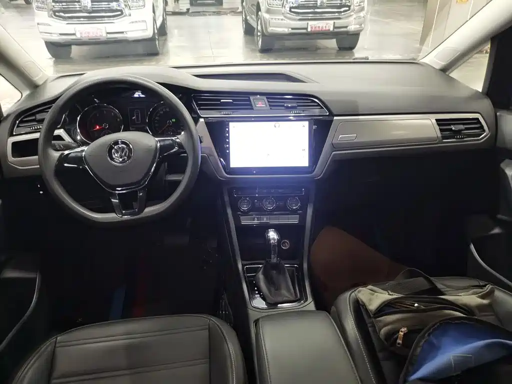 Volkswagen Touran 2016