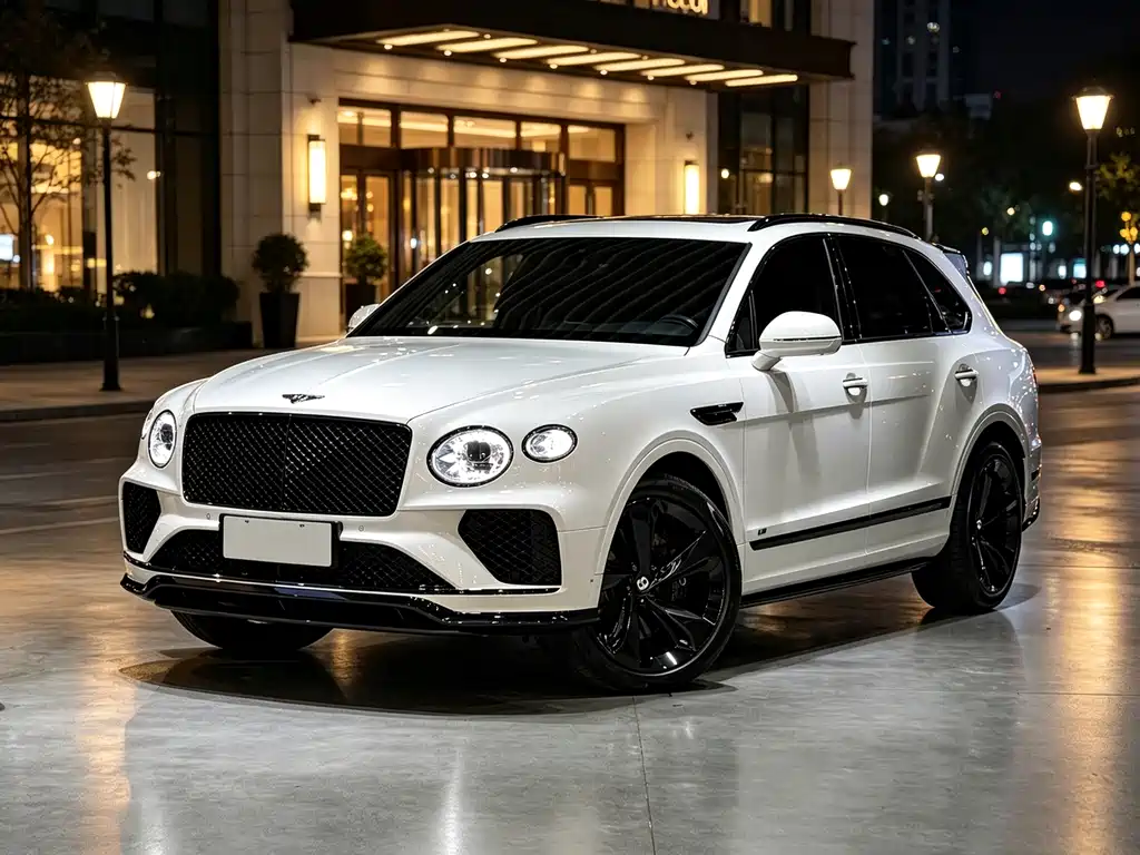Bentley Bentayga 2022 — фото 1