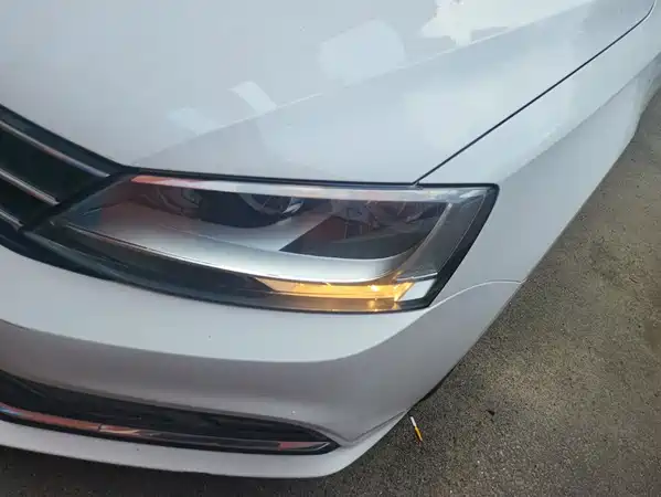 Volkswagen Sagitar 2019