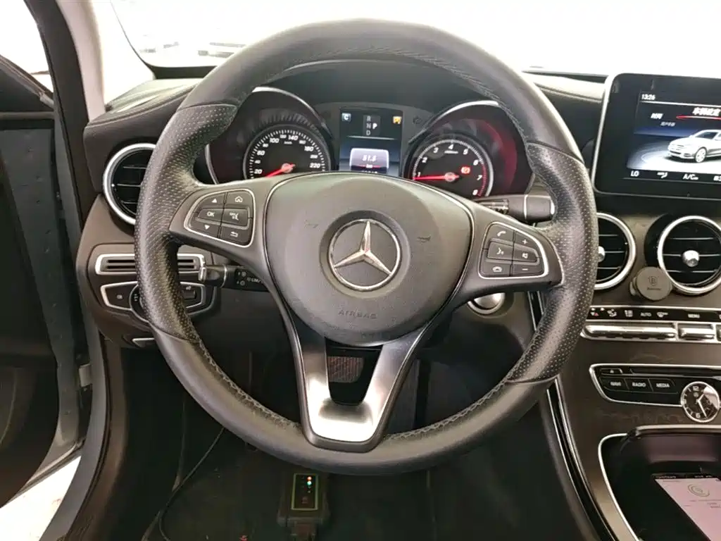 Mercedes-Benz C-Class 2017 — фото 11