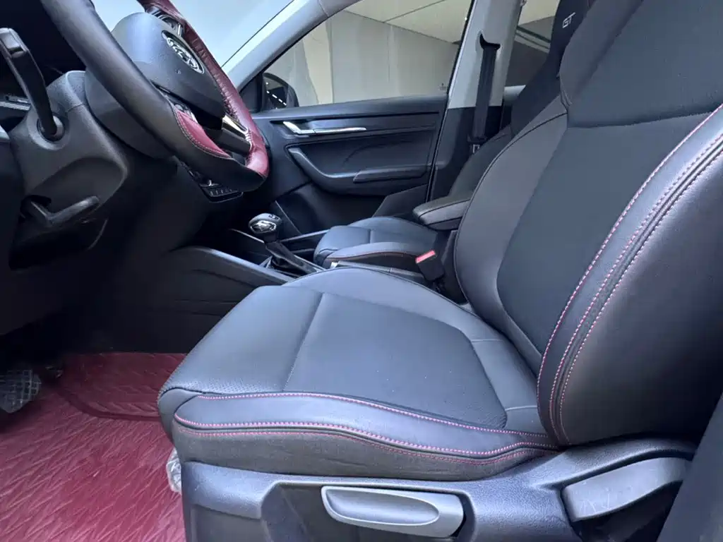 Skoda Kamiq 2023 — фото 19
